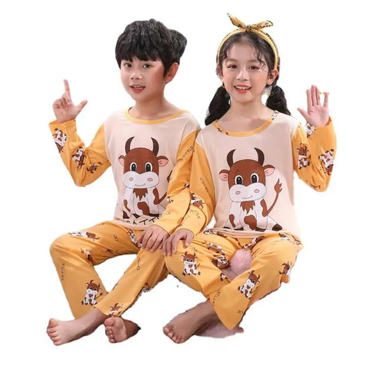 لباس نوم من الحرير    Milk Silk Sleepwear