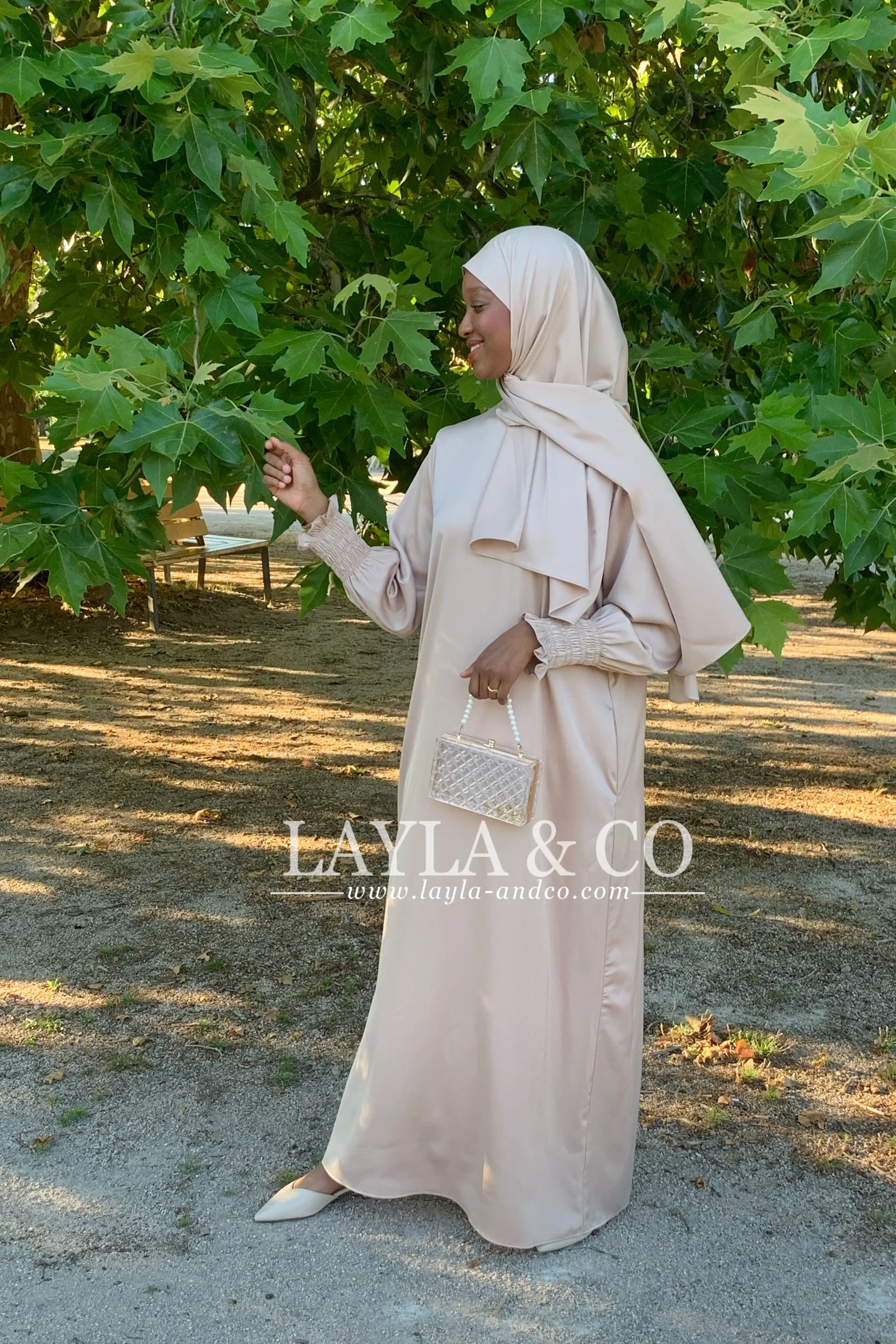 Abaya set satiné ( couleurs)
