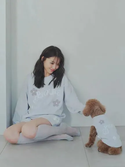 Airy Moco Flower Logo Jacquard Pullover Sweater