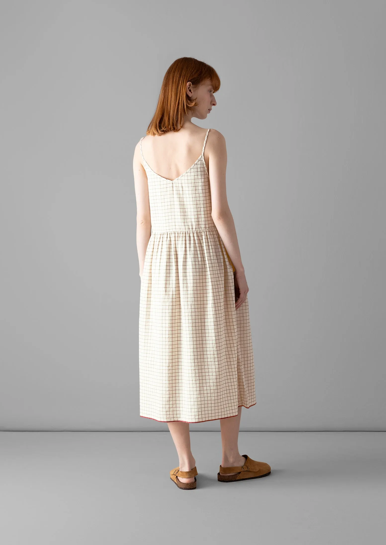 Hand Woven Check Mulmul Lounge Dress | Sand