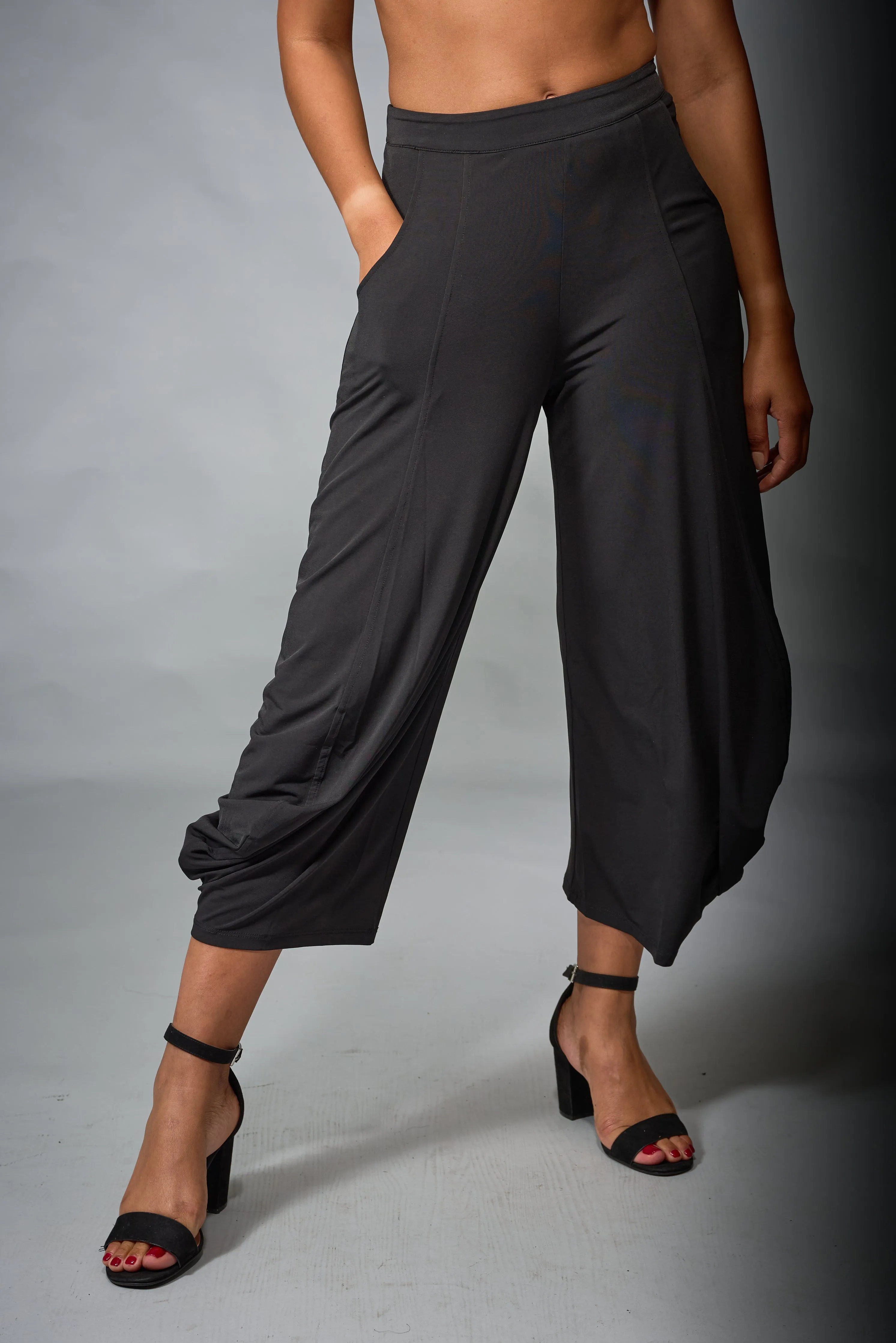 Kozan, Knit, Jade High Waisted Harem Pant in Black