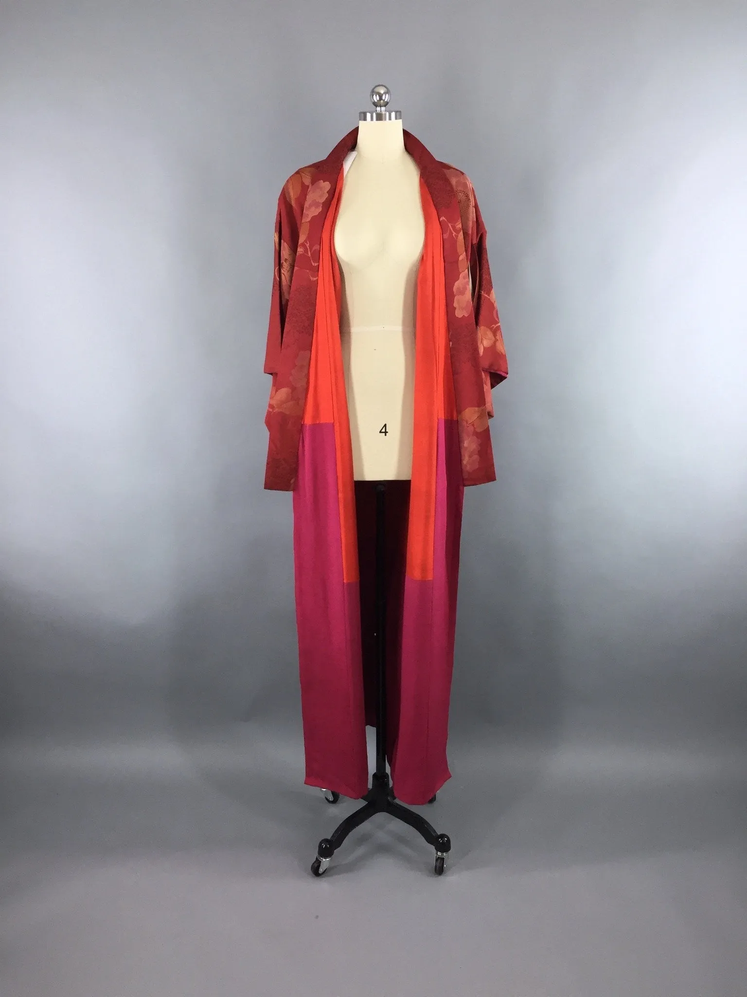 Vintage 1950s Silk Kimono Robe / Brick Red Floral Omeshi Floral