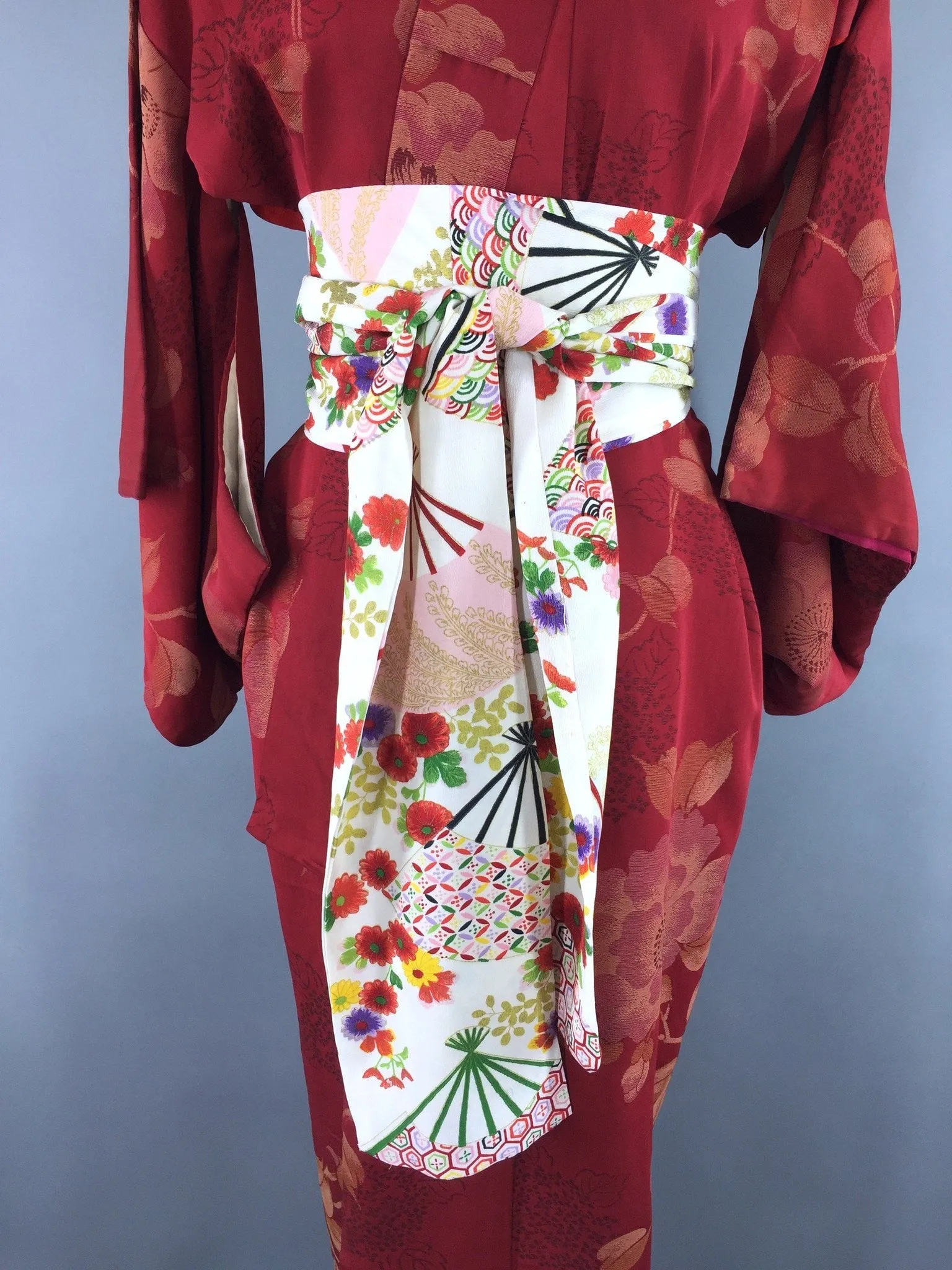 Vintage 1950s Silk Kimono Robe / Brick Red Floral Omeshi Floral