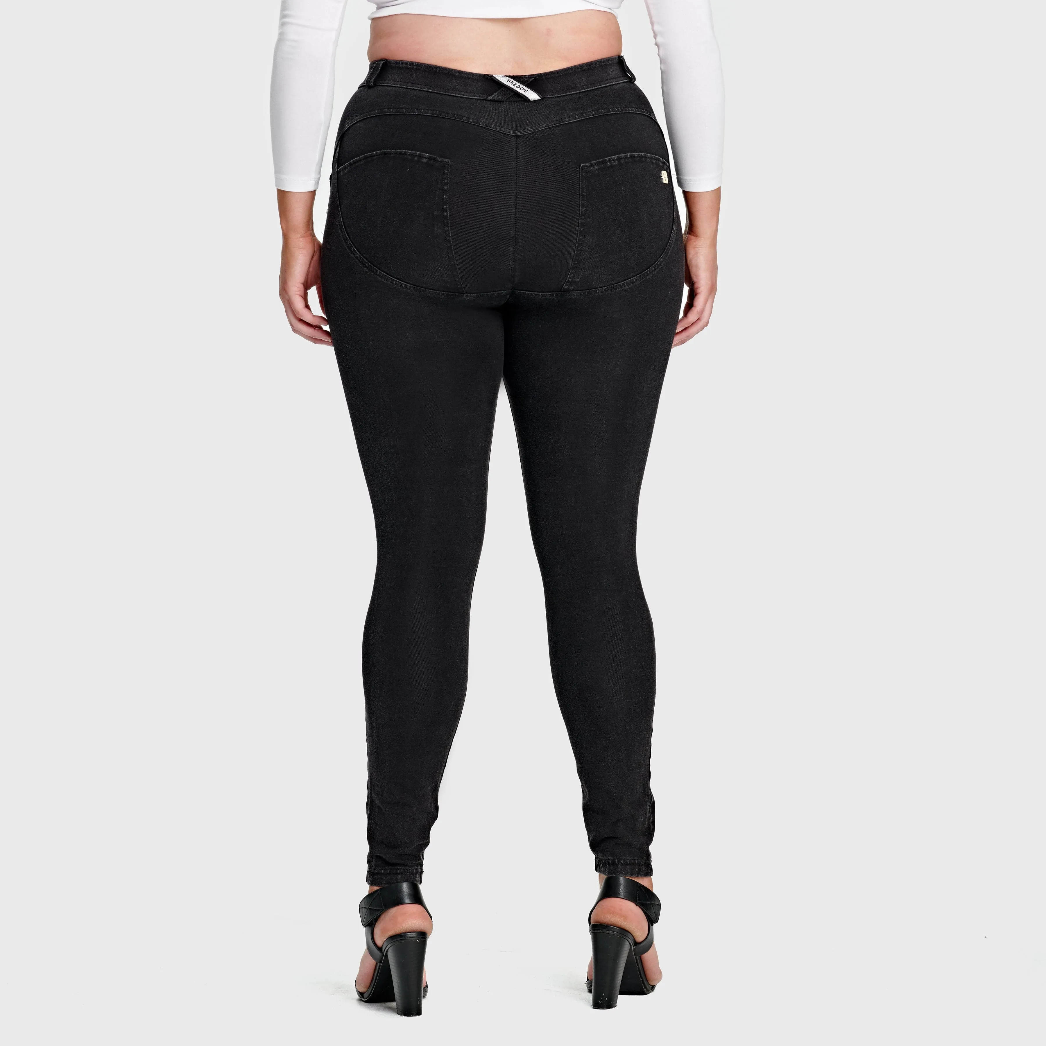 WR.UP Curvy Denim - High Waisted - Full Length - Black   Black Stitching