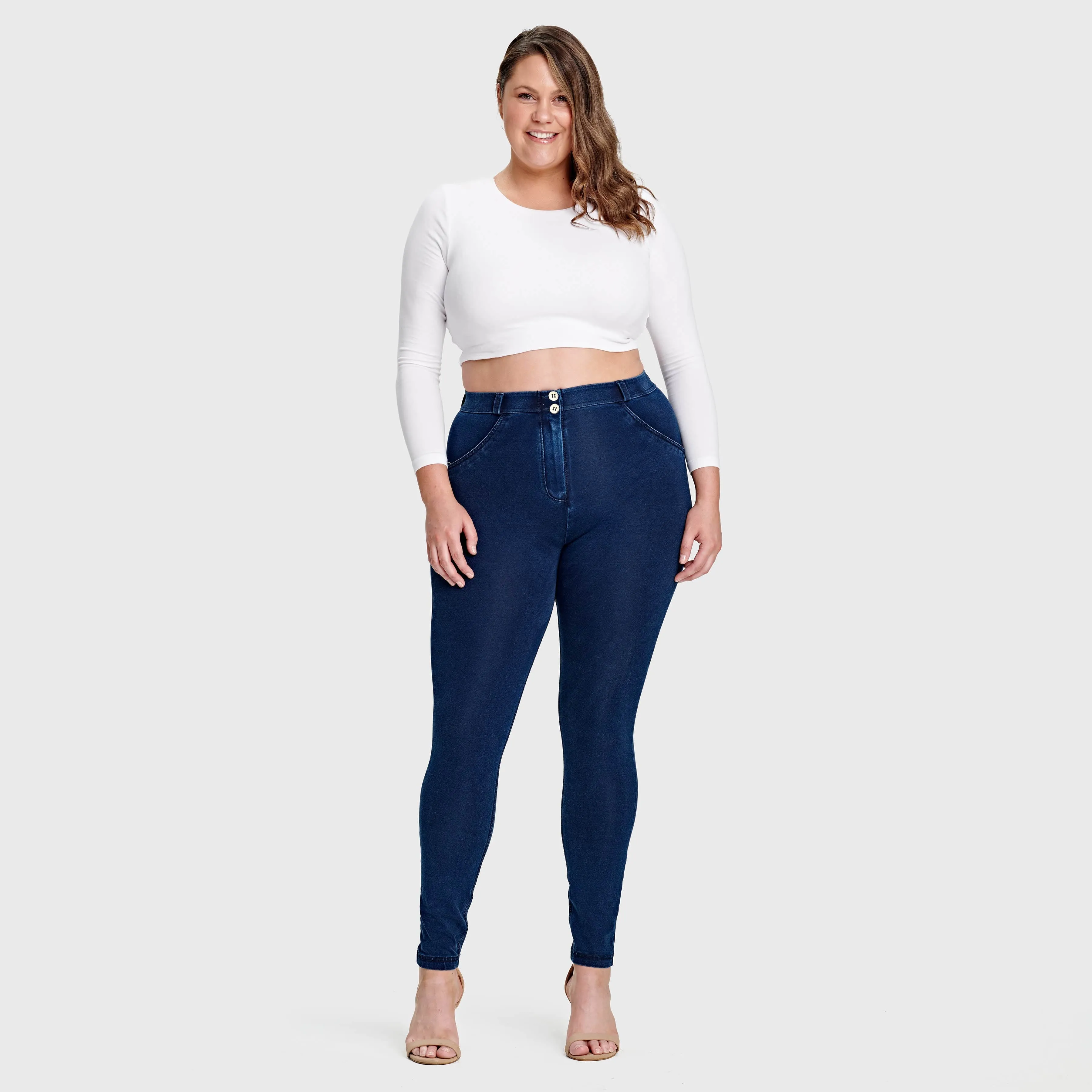 WR.UP Curvy Denim - High Waisted - Full Length - Dark Blue   Blue Stitching