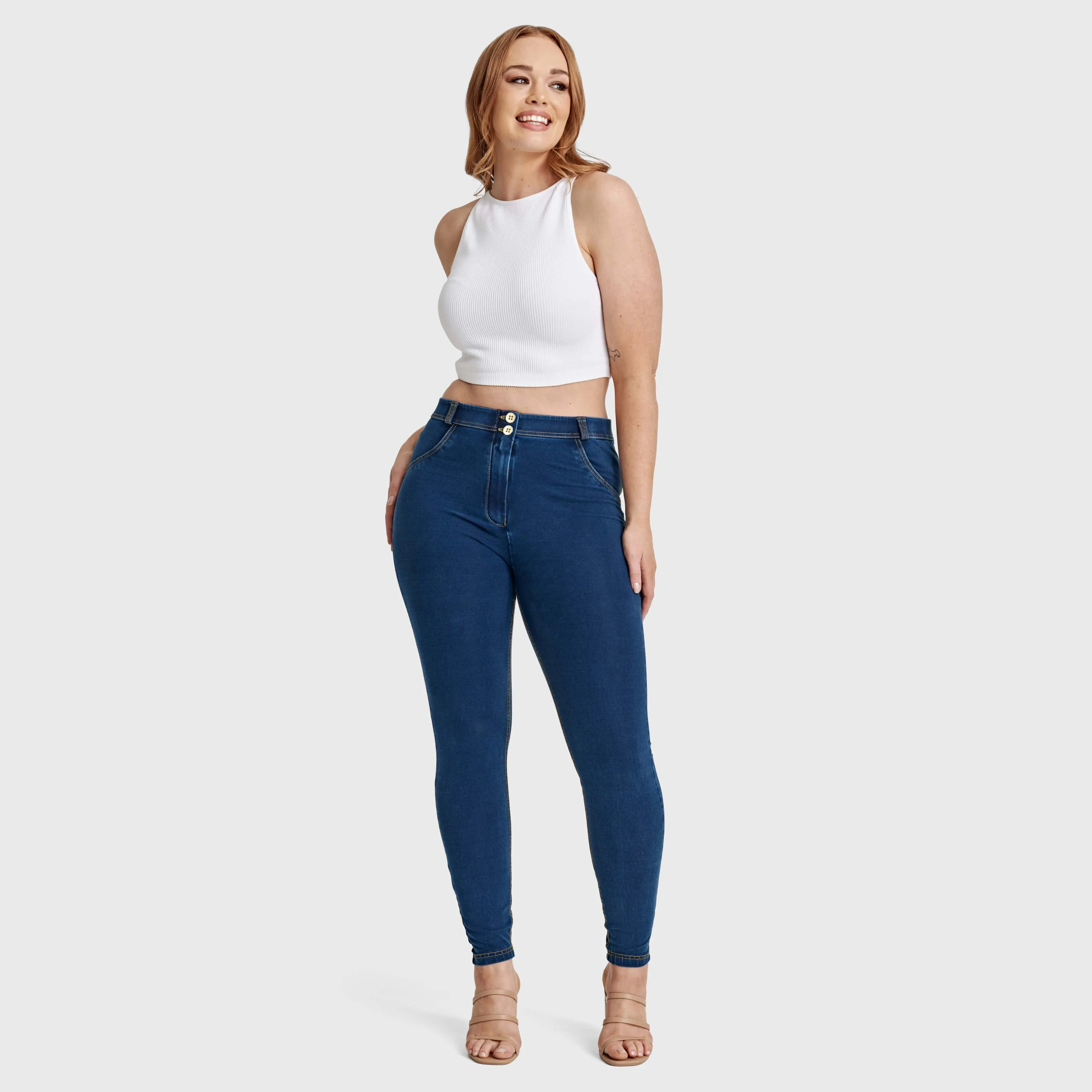 WR.UP Curvy Denim - High Waisted - Full Length - Dark Blue   Yellow Stitching